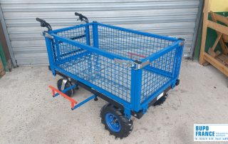 TEM – Chariot électrique pour espaces verts avec ridelles escamotables grillagées – BUPO France 15