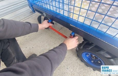 TEM – Chariot électrique pour maraichage avec ridelles escamotables grillagées – BUPO France 08